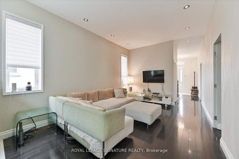 Photo 5 at 242 Olive Avenue, Willowdale East, Toronto