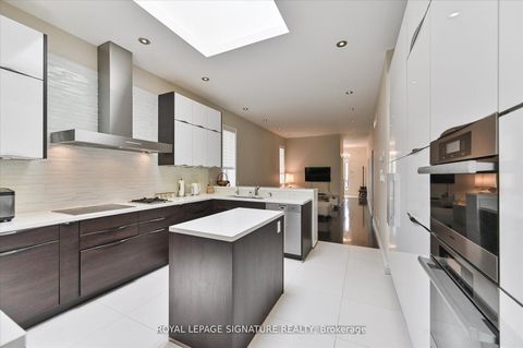 Photo 7 at 242 Olive Avenue, Willowdale East, Toronto