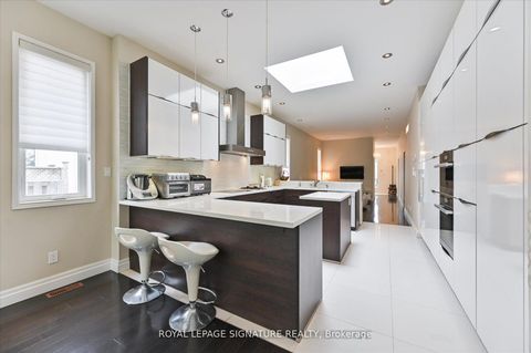 Photo 11 at 242 Olive Avenue, Willowdale East, Toronto