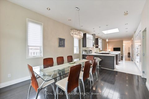 Photo 13 at 242 Olive Avenue, Willowdale East, Toronto