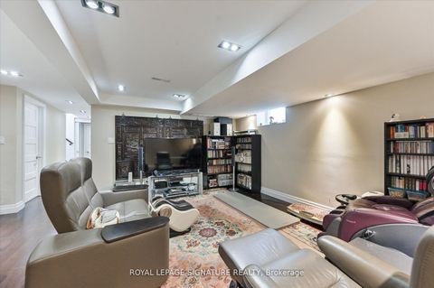 Photo 32 at 242 Olive Avenue, Willowdale East, Toronto