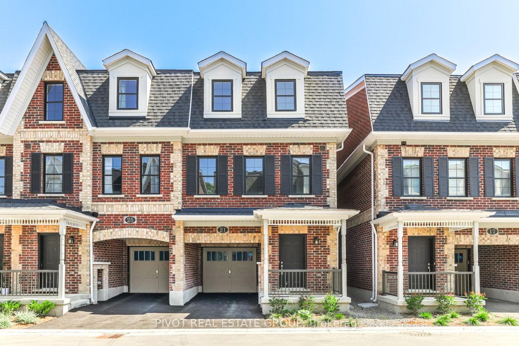 21 Kennisis Way, Maple, Vaughan 