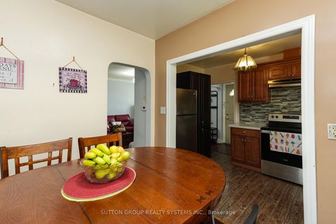 Photo 6 at 30 Silvercrest Avenue, Alderwood, Toronto Photo 6 at 30 Silvercrest Avenue, Alderwood, Toronto