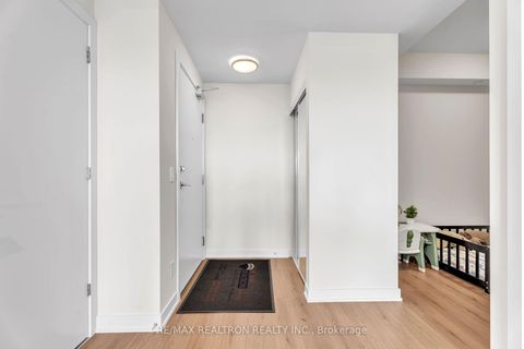 Photo 13 at 507 - 15 Ellerslie Avenue, Willowdale West, Toronto