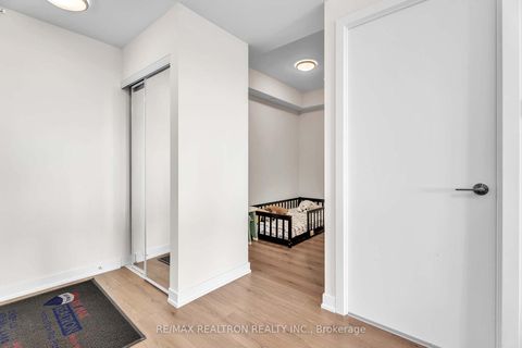 Photo 14 at 507 - 15 Ellerslie Avenue, Willowdale West, Toronto