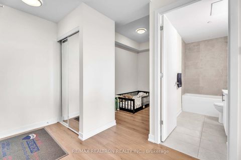 Photo 15 at 507 - 15 Ellerslie Avenue, Willowdale West, Toronto
