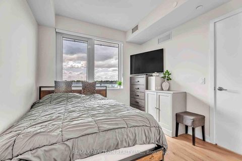 Photo 23 at 507 - 15 Ellerslie Avenue, Willowdale West, Toronto