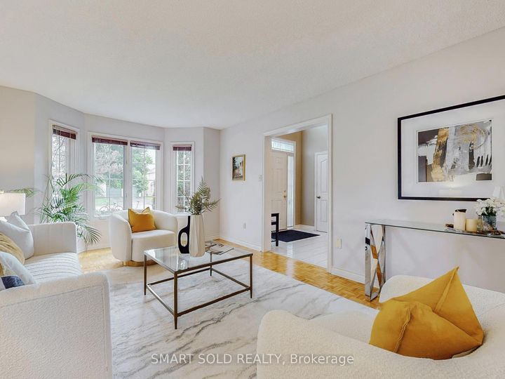 Photo 2 at 611 Gagnon Place, Wyndham, Newmarket
