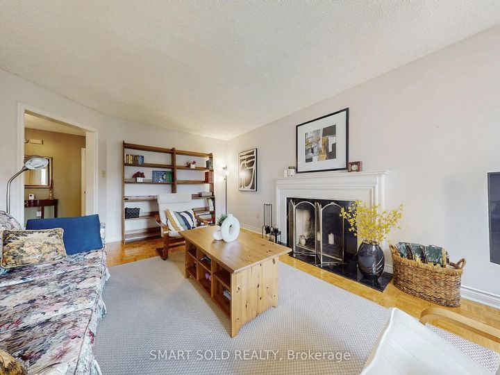 Photo 7 at 611 Gagnon Place, Wyndham, Newmarket