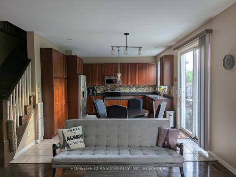 Photo 3 at 34 Meandering Trail, Rouge E11, Toronto