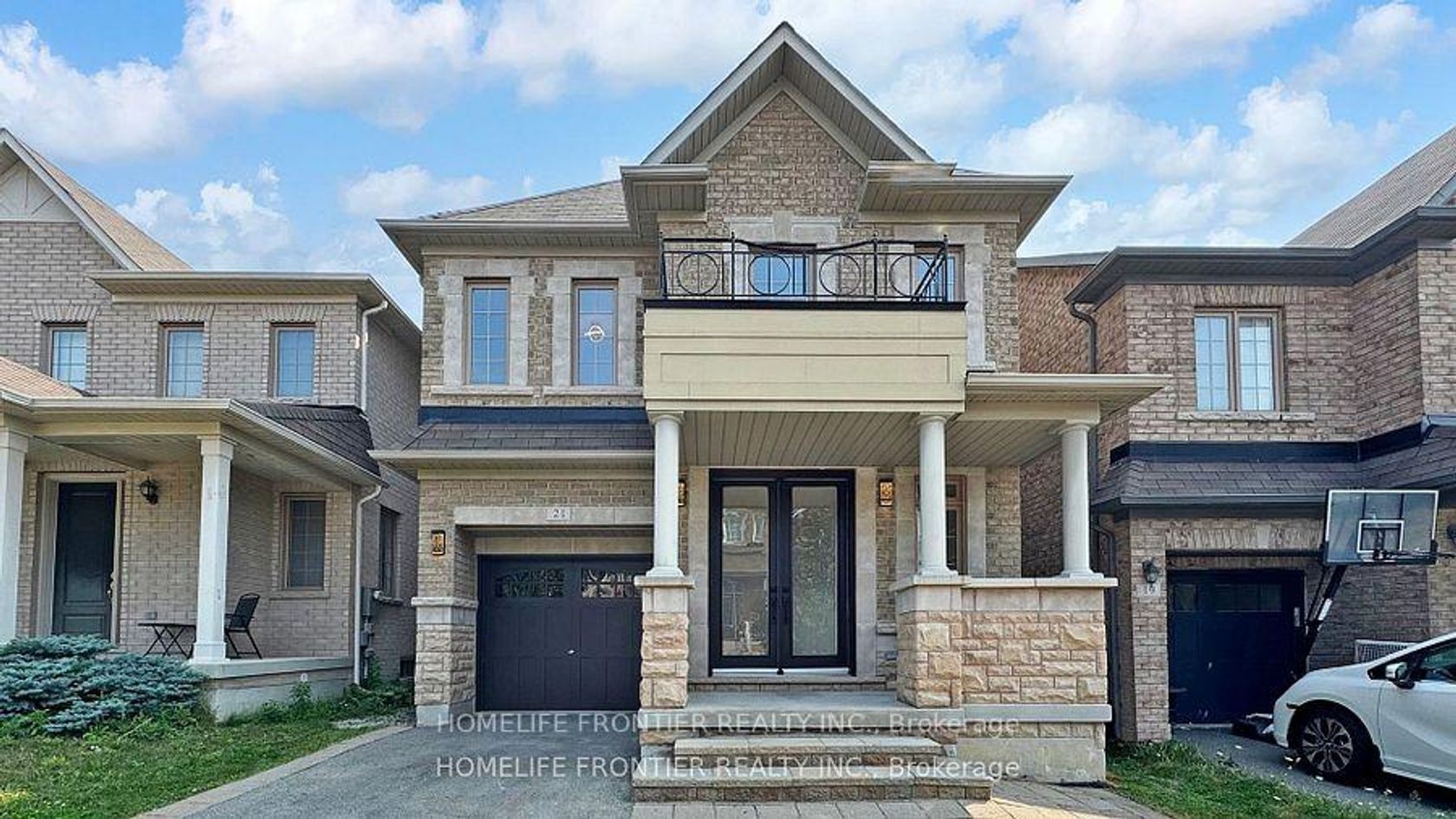 21 Givon Street, Patterson, Vaughan 