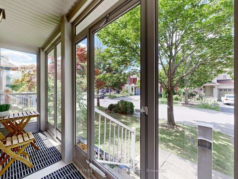 Photo 3 at 29 Holmwood Street, Langstaff, Richmond Hill