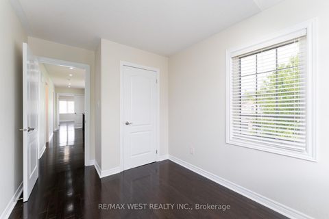 Photo 15 at 2120 Fiddlers Way, WM Westmount, Oakville