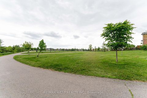 Photo 34 at 2120 Fiddlers Way, WM Westmount, Oakville