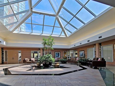 Photo 2 at 2903 - 5 Concorde Place, Don Mills, Toronto