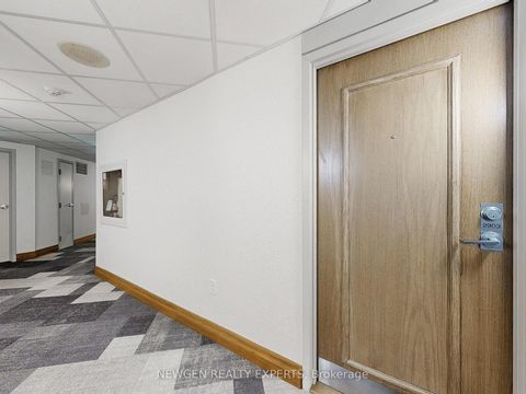Photo 3 at 2903 - 5 Concorde Place, Don Mills, Toronto