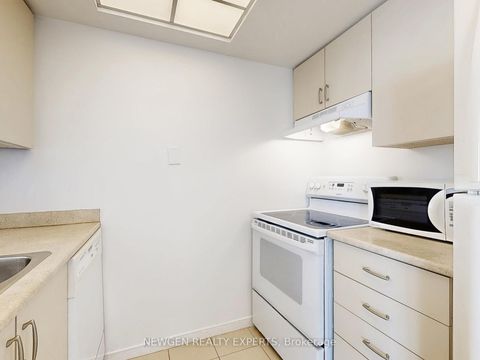 Photo 11 at 2903 - 5 Concorde Place, Don Mills, Toronto