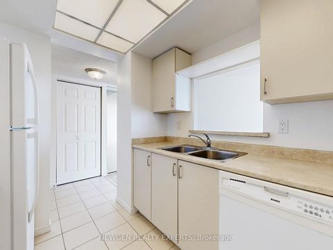 Photo 12 at 2903 - 5 Concorde Place, Don Mills, Toronto