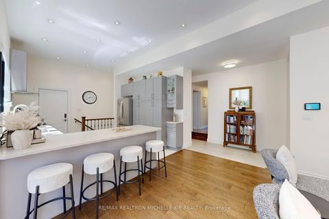 Photo 11 at 12 Addison Crescent, Don Mills, Toronto