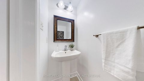Photo 6 at 7 Kawneer Terrace, Dorset Park, Toronto