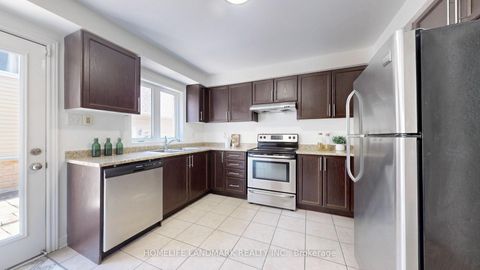 Photo 7 at 7 Kawneer Terrace, Dorset Park, Toronto