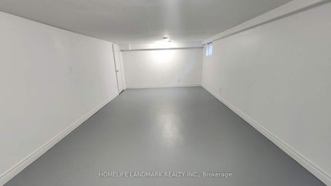 Photo 27 at 42 Cartier Crescent, Crosby, Richmond Hill Photo 27 at 42 Cartier Crescent, Crosby, Richmond Hill