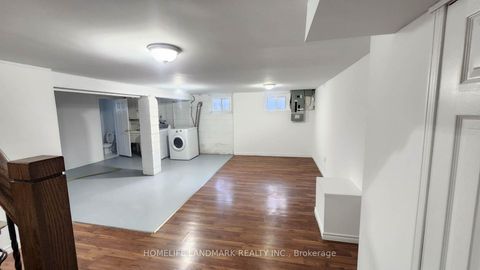 Photo 28 at 42 Cartier Crescent, Crosby, Richmond Hill Photo 28 at 42 Cartier Crescent, Crosby, Richmond Hill