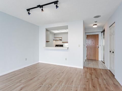 Photo 9 at 3312 - 7 Concorde Place, Don Mills, Toronto