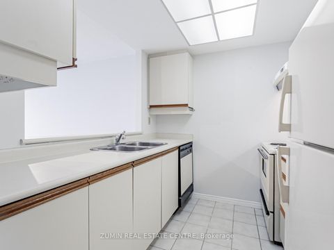 Photo 10 at 3312 - 7 Concorde Place, Don Mills, Toronto