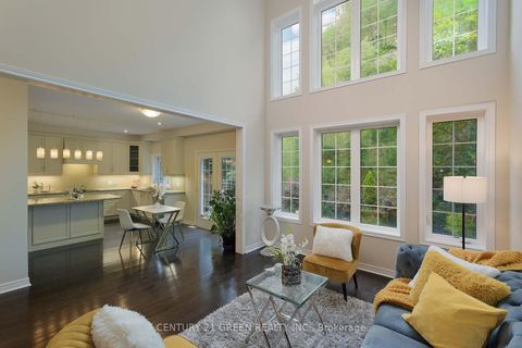 Photo 9 at 47 Ironbark Court, Patterson, Vaughan