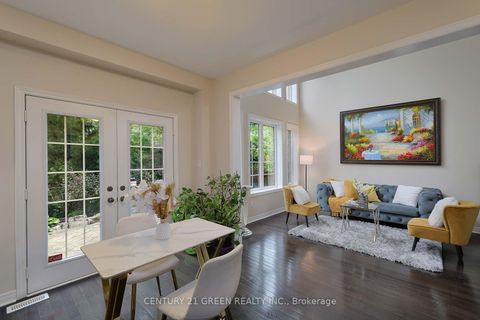 Photo 10 at 47 Ironbark Court, Patterson, Vaughan