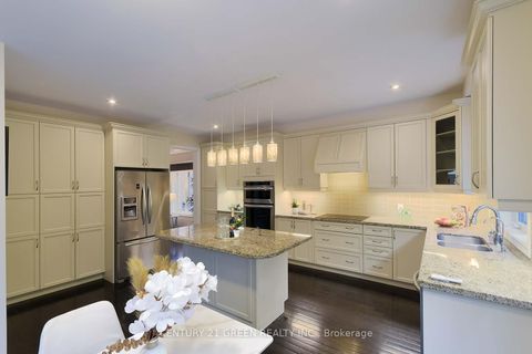 Photo 15 at 47 Ironbark Court, Patterson, Vaughan
