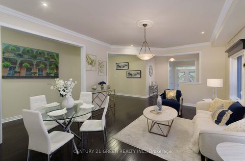 Photo 17 at 47 Ironbark Court, Patterson, Vaughan