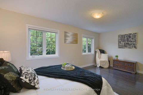 Photo 24 at 47 Ironbark Court, Patterson, Vaughan