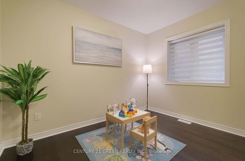 Photo 37 at 47 Ironbark Court, Patterson, Vaughan