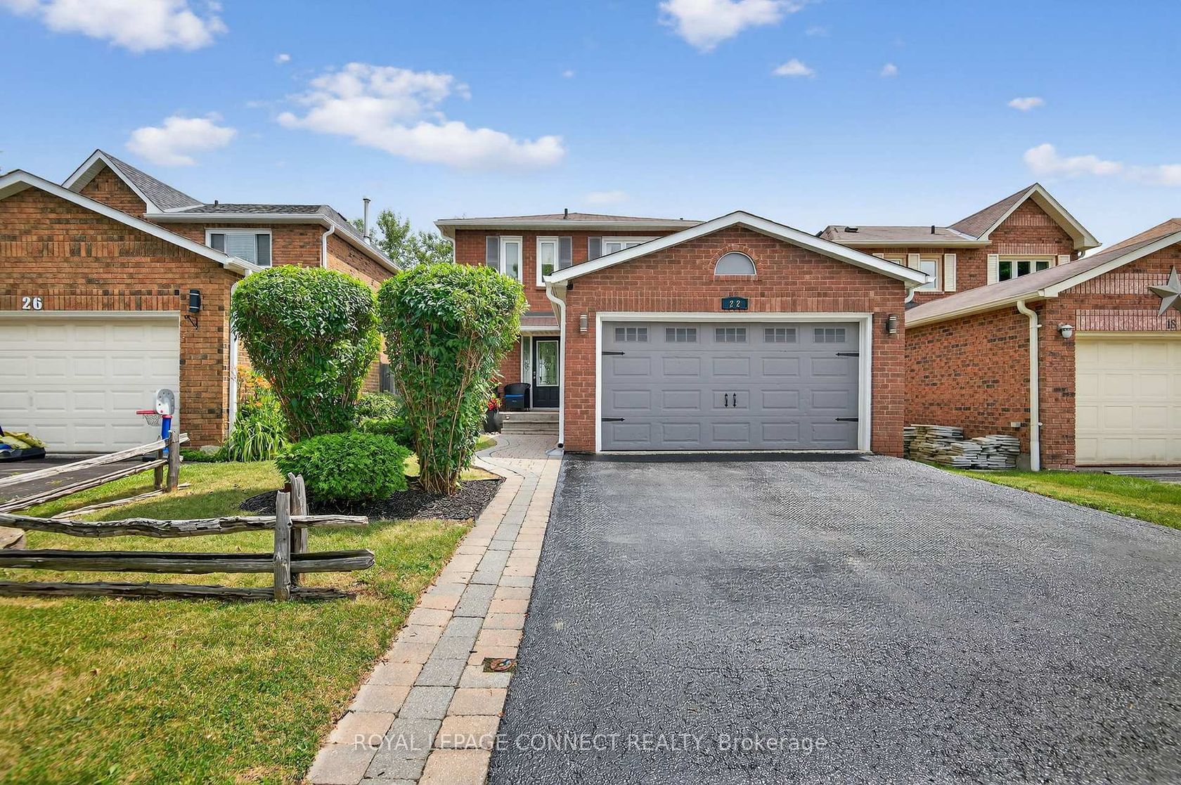 22 Crawford Rose Drive, Aurora Heights, Aurora 