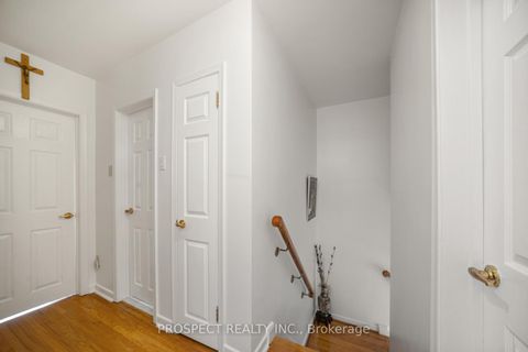 Photo 14 at 8 Sonnet Court, Rustic, Toronto