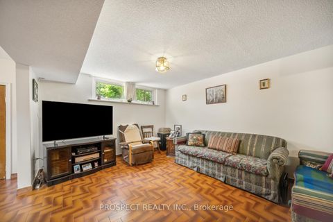 Photo 22 at 8 Sonnet Court, Rustic, Toronto