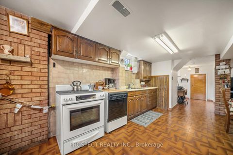 Photo 28 at 8 Sonnet Court, Rustic, Toronto
