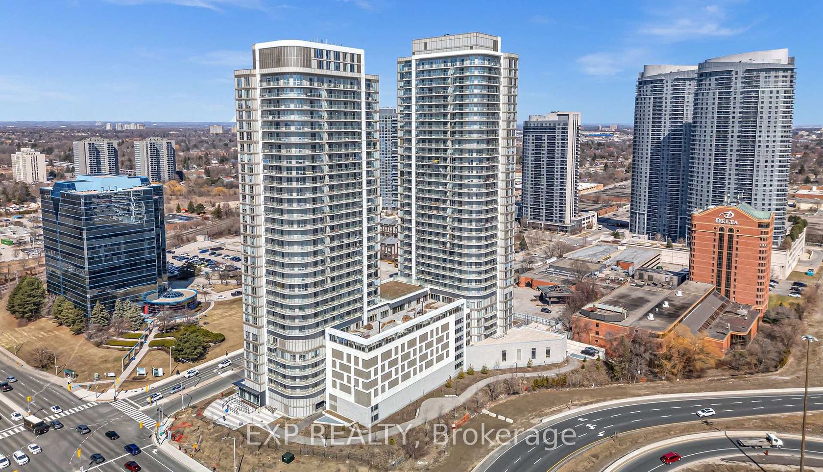 1901 - 2033 Kennedy Road, Malvern West, Toronto 