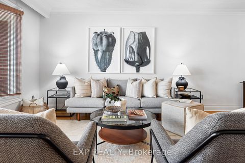 Photo 2 at 7 Northcrest Road, The Westway, Toronto