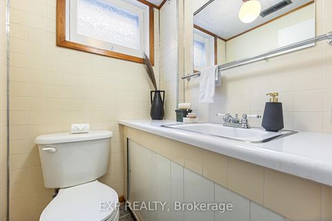 Photo 35 at 7 Northcrest Road, The Westway, Toronto