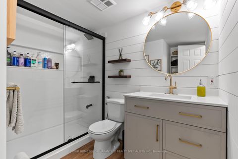 Photo 12 at 511 - 326 Major Mackenzie Drive E, Crosby, Richmond Hill