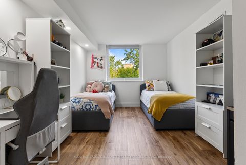 Photo 13 at 511 - 326 Major Mackenzie Drive E, Crosby, Richmond Hill Photo 13 at 511 - 326 Major Mackenzie Drive E, Crosby, Richmond Hill