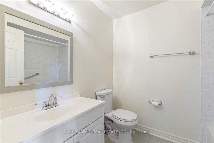 Photo 17 at 28 - 80 McCallum Drive, North Richvale, Richmond Hill