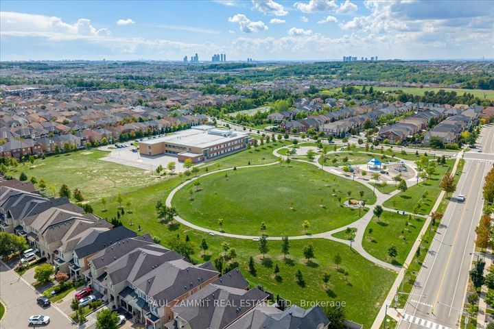 Photo 30 at 28 - 80 McCallum Drive, North Richvale, Richmond Hill
