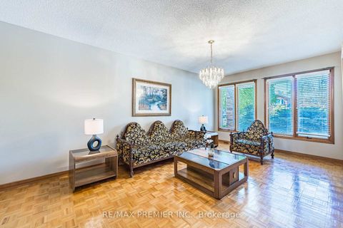 Photo 2 at 18 Mathewson Street, Maple, Vaughan