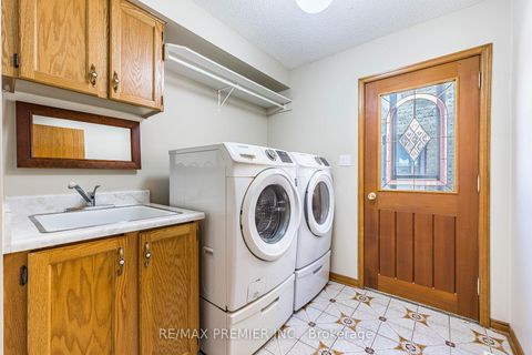 Photo 5 at 18 Mathewson Street, Maple, Vaughan