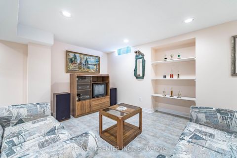 Photo 25 at 18 Mathewson Street, Maple, Vaughan