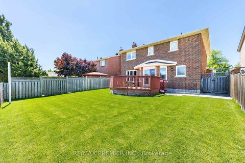 Photo 29 at 18 Mathewson Street, Maple, Vaughan